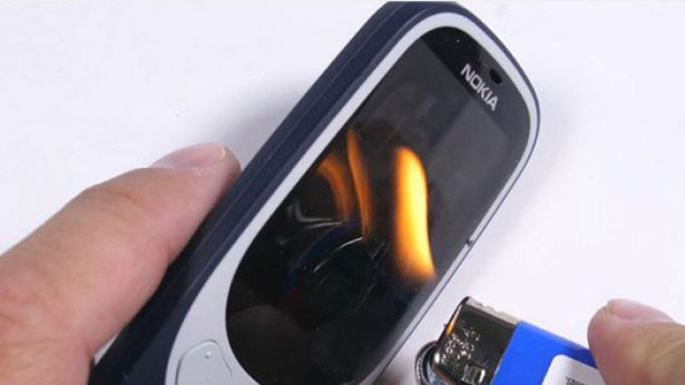Nokia 3310: Αντέχει στα βασανιστήρια;