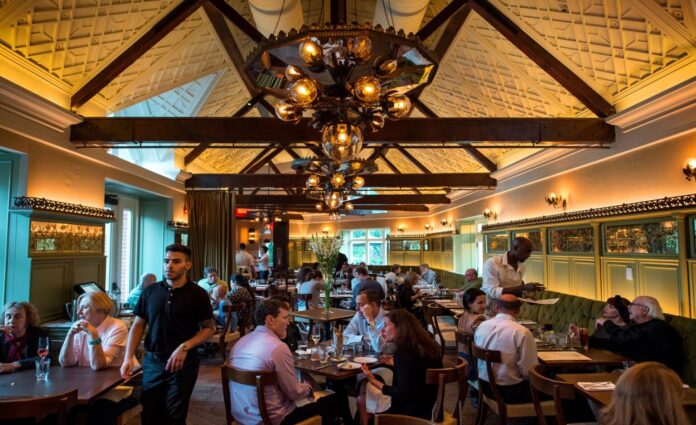 Central Park Νέα Υόρκη: Tavern on The Green – αξιόλογο εστιατόριο που πρέπει να επισκεφτείτε κατά τη διάρκεια των διακοπών