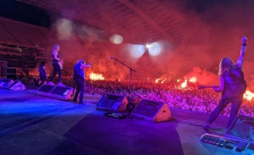 Oι Iron Maiden έβαλαν φωτιά στο ΟΑΚΑ: Το σόου, τα μπινελίκια και το «ευχαριστώ» του γκρουπ
